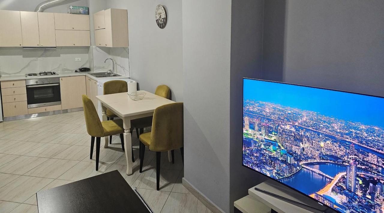 Pleasing Place With Free Parking On Site In Tirana Komuna E Parisit Bagian luar foto